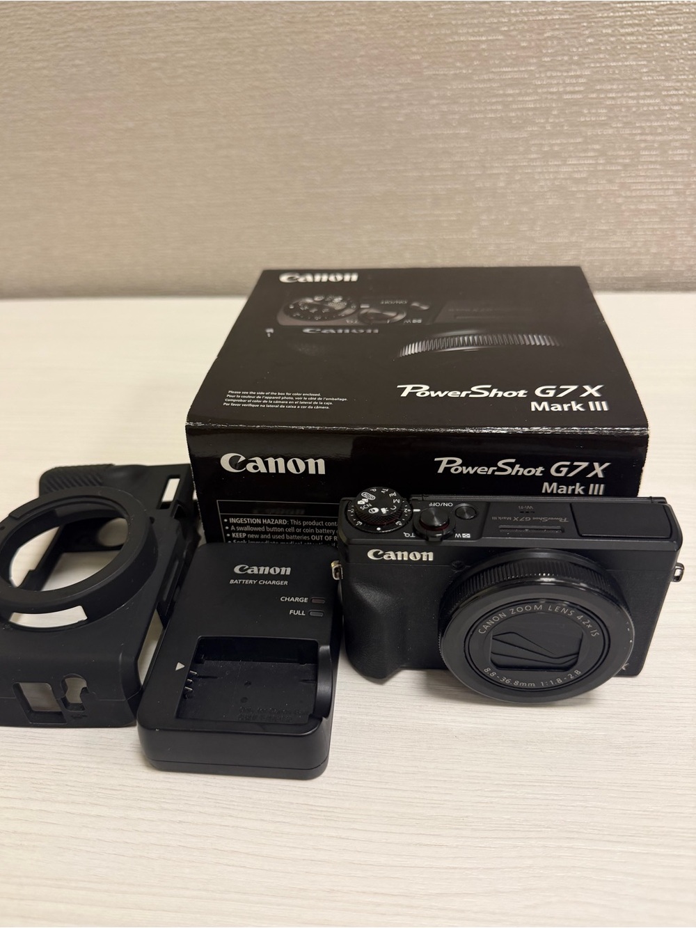 Canon PowerShot G7 X Mark III Compact Camera Bundle - Black